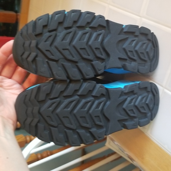 Gubarun Winter Boots Kids Size 5/6 - Picture 9 of 17